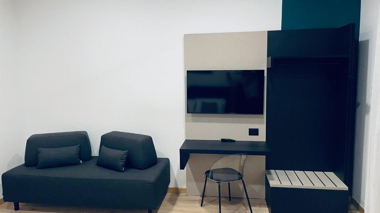 House Of Bruno - No Reception Hotel Тренто Екстериор снимка