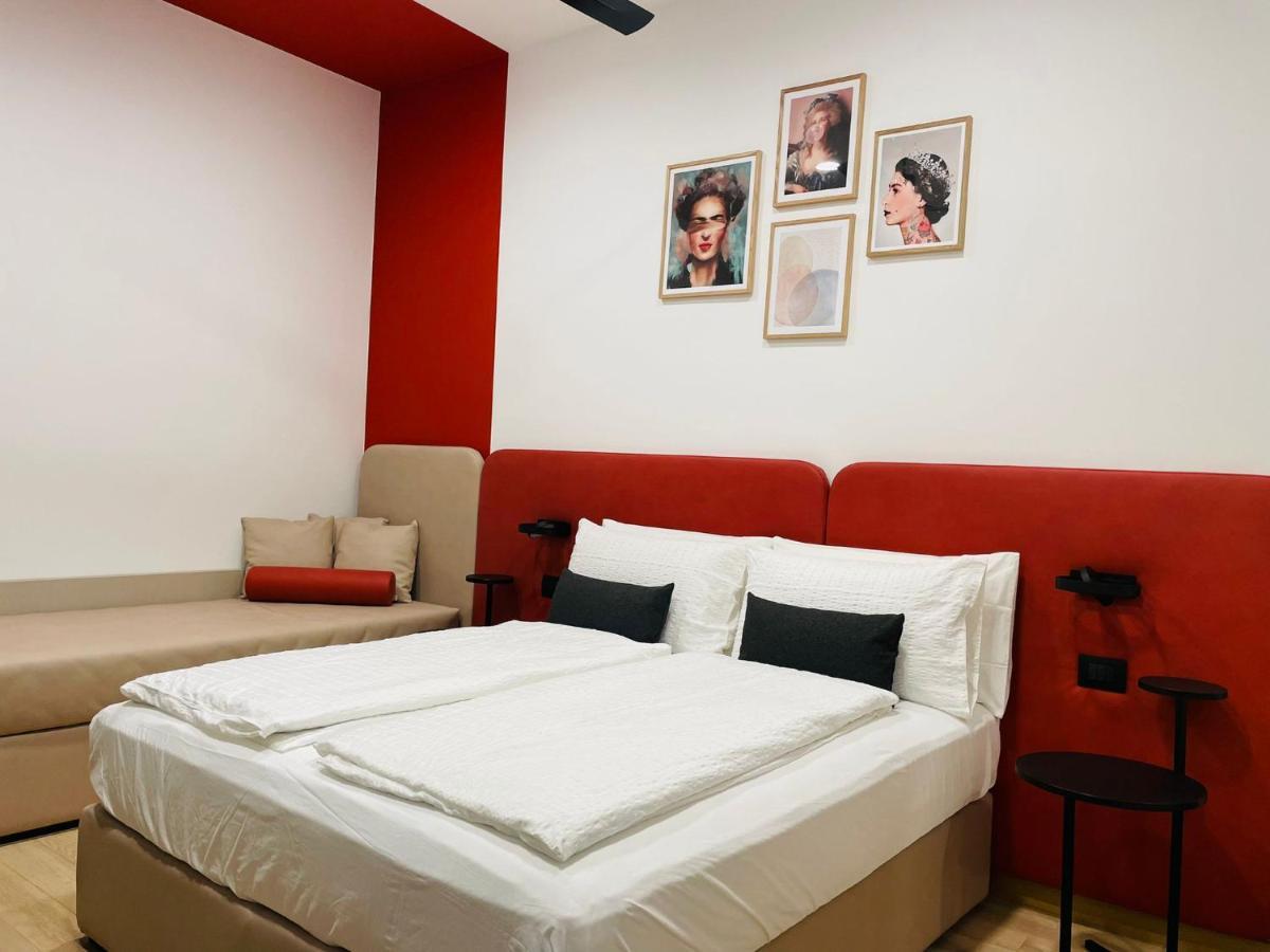 House Of Bruno - No Reception Hotel Тренто Екстериор снимка
